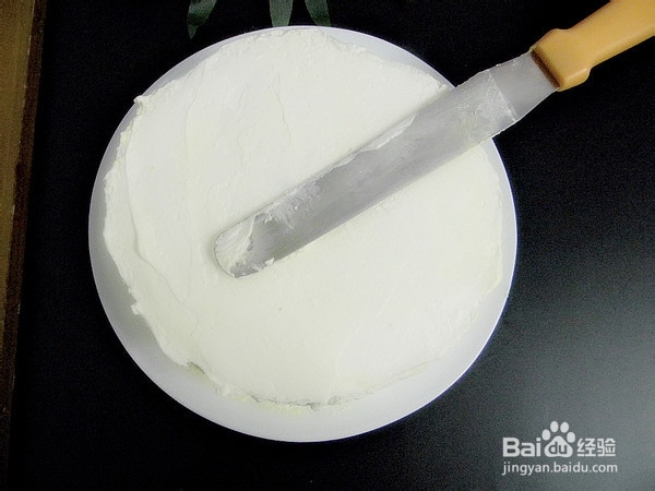 奶油裱花蛋糕的制作方法