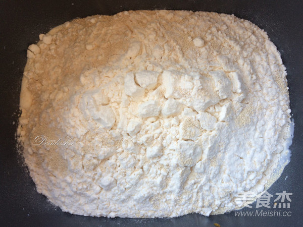 万圣节南瓜面具面包