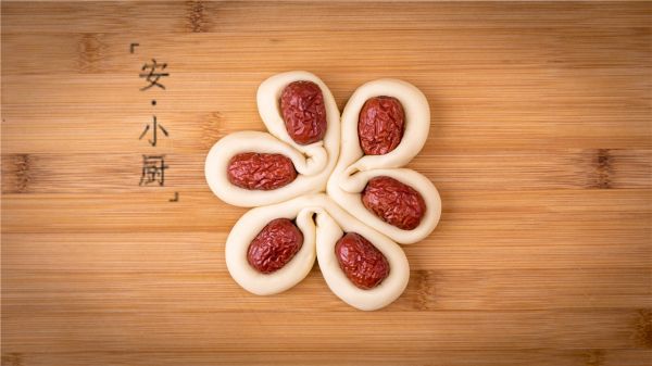 蒸蒸日上枣花馍