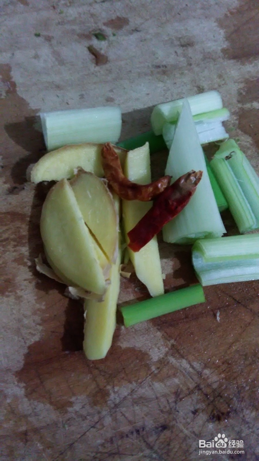 肉炒胡萝卜的做法