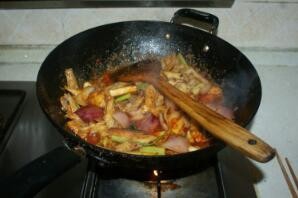 干锅耗儿鱼的做法!