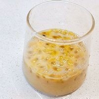 如何制作美味的百香果养乐多