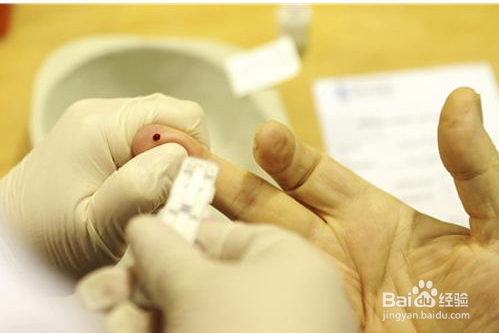 三诺手把手教你自己在家怎样测血糖