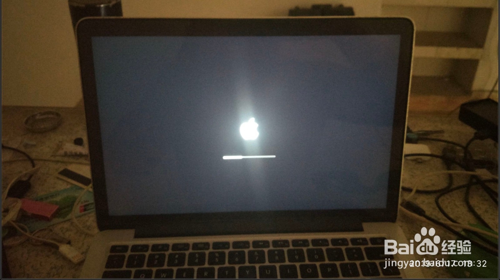 macbook抹掉磁盘后怎么用u盘装系统