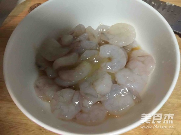 杂炒虾仁的做法