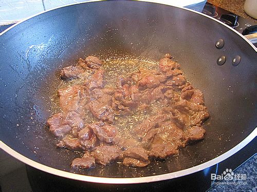 牛柳炒洋葱