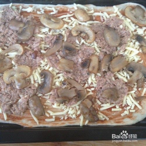 金枪鱼薄底披萨怎么做？