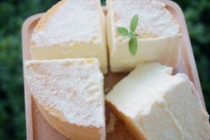 日式冰乳酪戚风蛋糕
