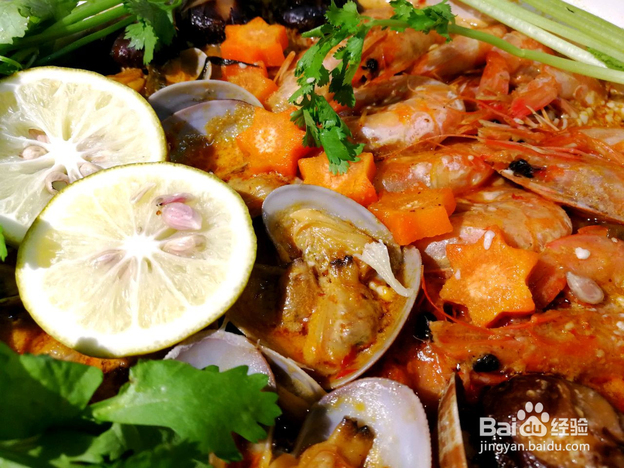 冬阴功海鲜煲的做法