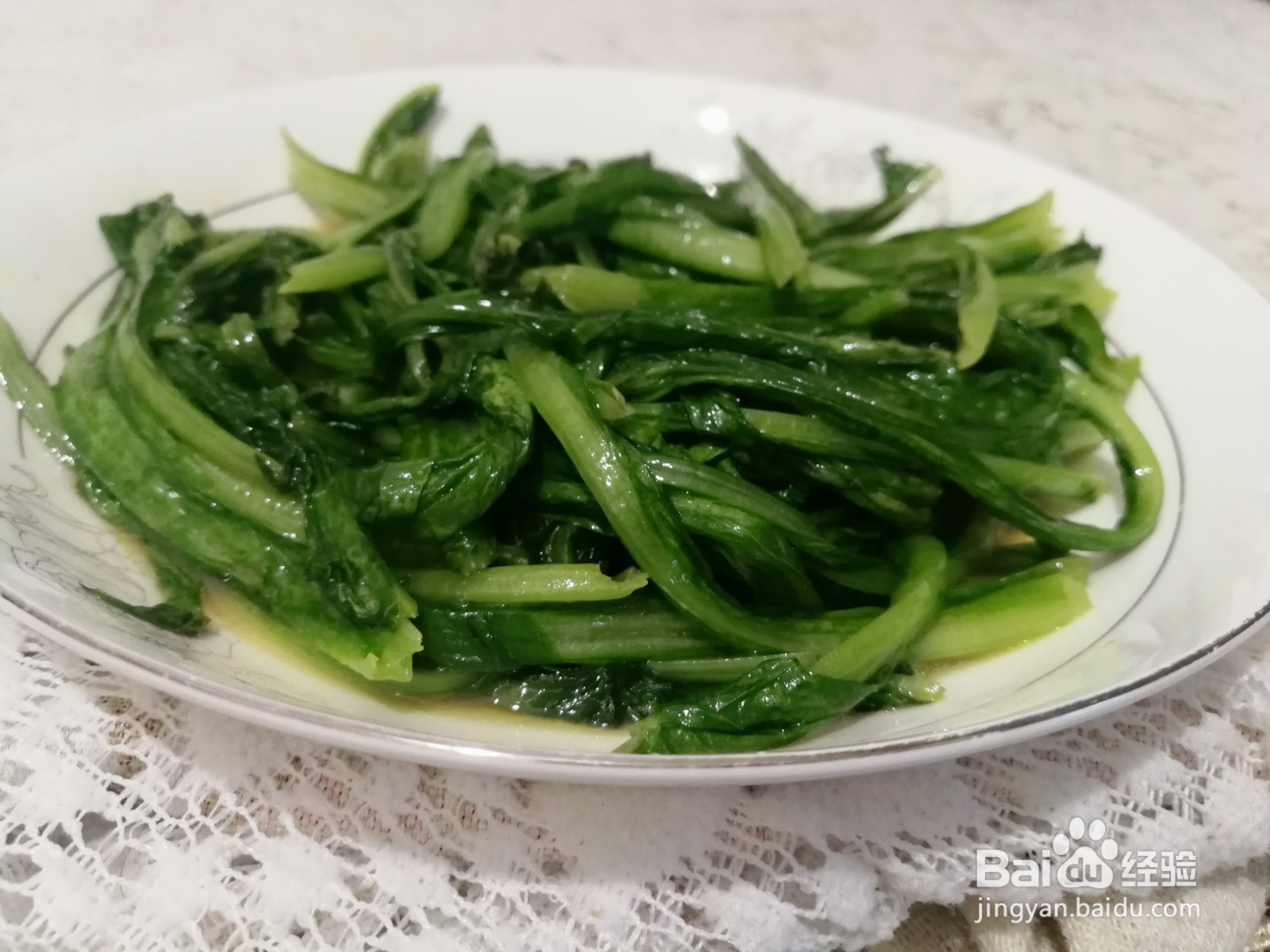 清炒油麦菜的做法