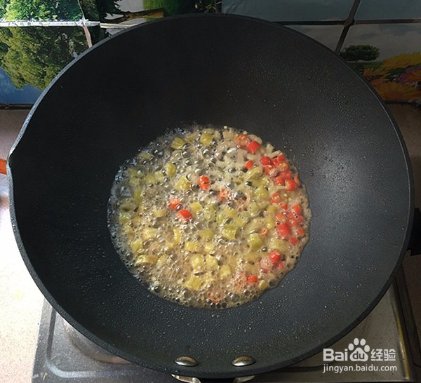 如何做出好吃的泡椒榨菜烧鱼腩