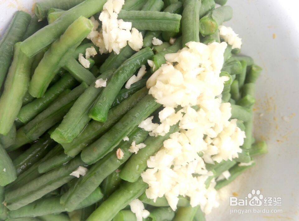 凉拌豆角的制作