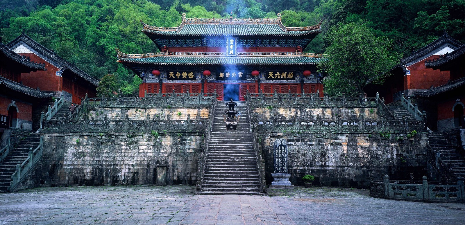 武当山在哪个省哪个市哪个县