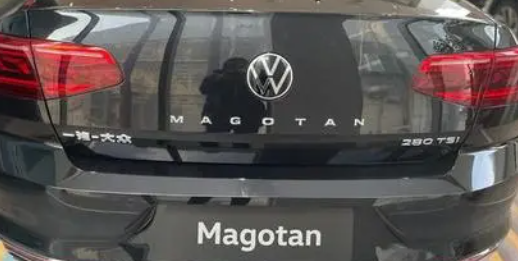 2022款迈腾车长多少米