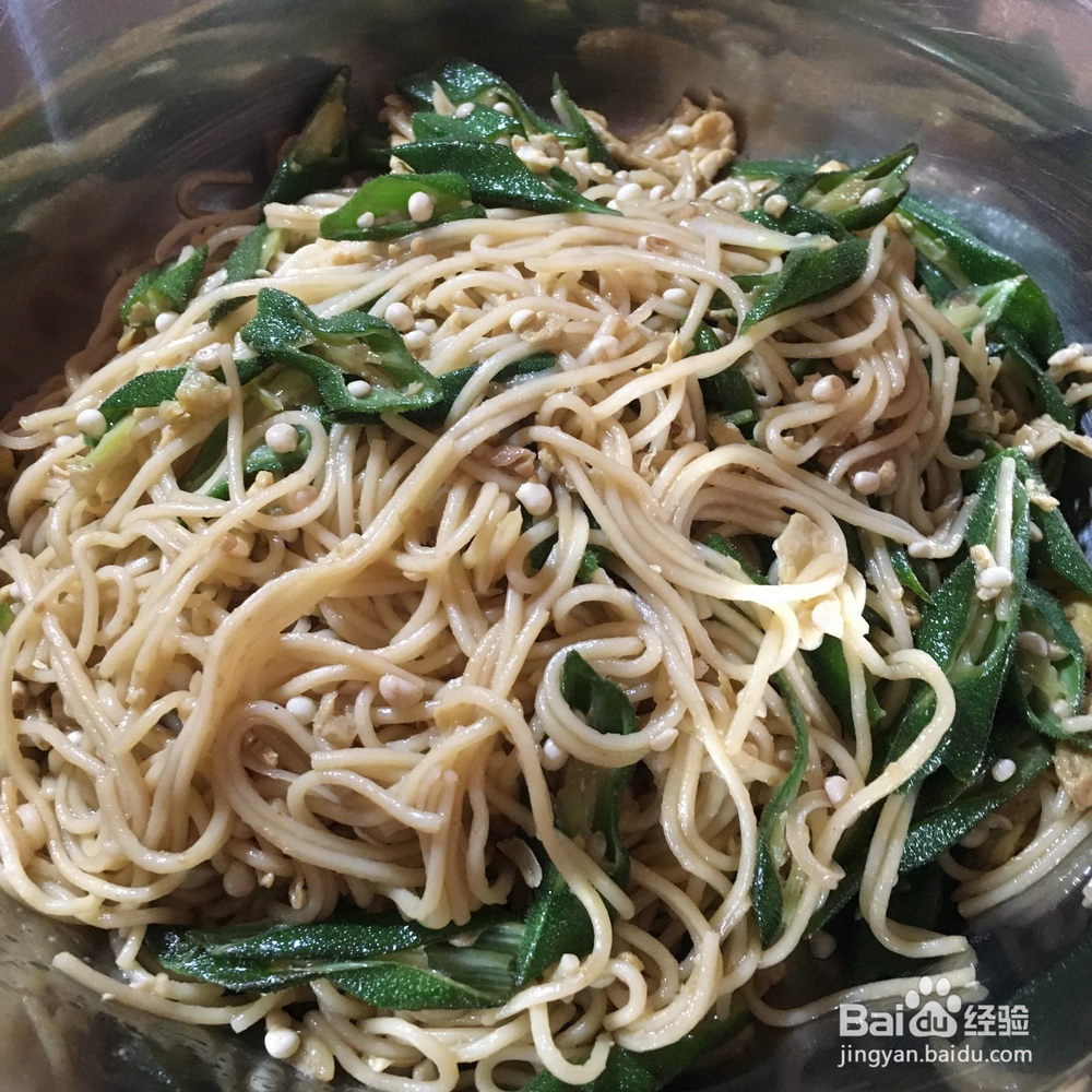 分享一道秋葵鸡蛋炒面,营养养胃