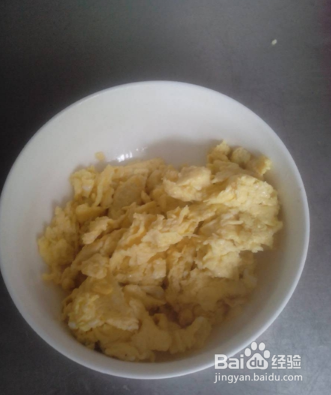 简单好吃的韭菜炒鸡蛋