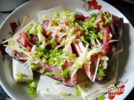 剁椒鱼头豆腐的制作方法