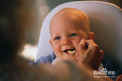 小孩拉肚子怎么办,好娃娃蒙脱石颗粒来帮忙