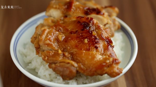 无油蒜香鸡腿饭