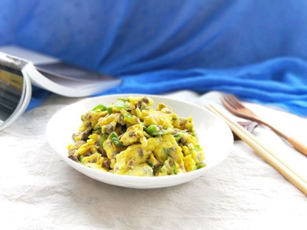 茶树菇青椒炒蛋