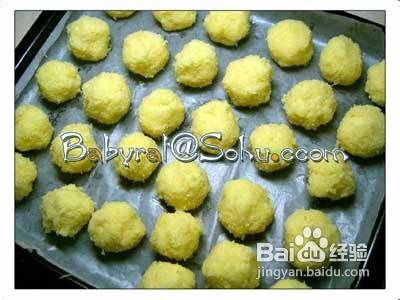 松松软软的椰子球的制作方法