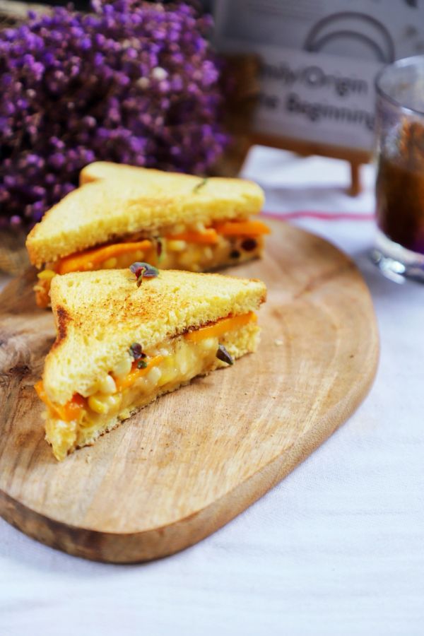 芒果香蕉玉米三明治