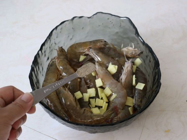 超鲜美低脂孜然烤大虾