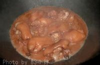 家常菜谱:玫瑰腐乳猪蹄的做法