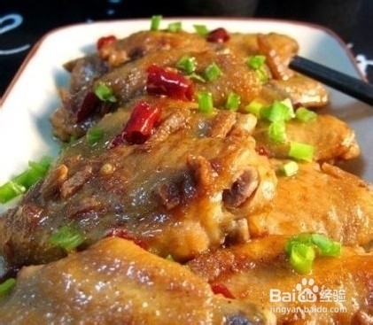 【陈皮香辣翅】的简单做法