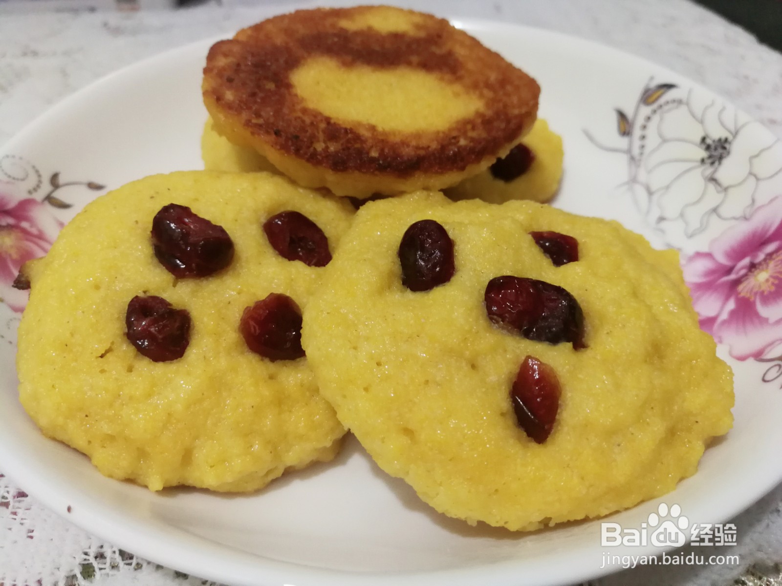 油煎玉米粑粑的做法