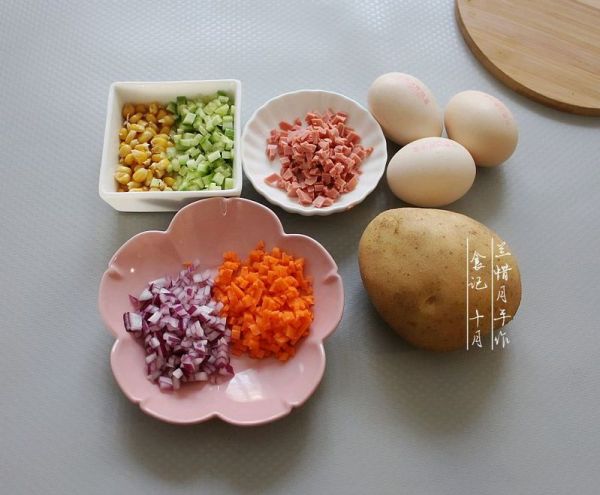 波点蛋卷土豆泥沙拉