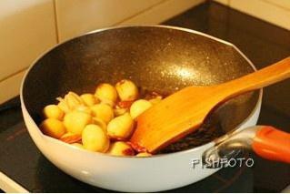 农家菜，红烧鹌鹑蛋