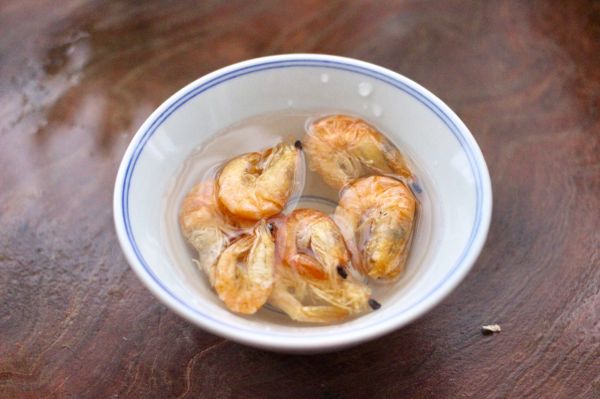 杏鲍菇虾干青菜小炒