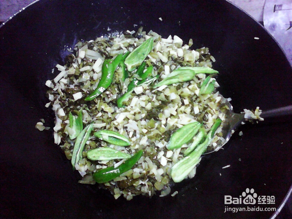 酸菜炒冬笋做法