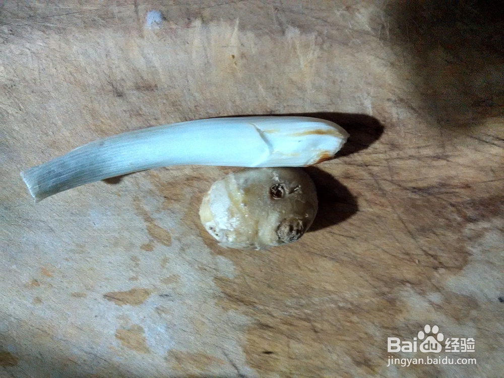 家常胡萝卜片炒土豆片