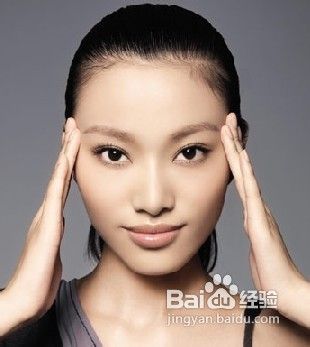 如何通过按摩去皱纹