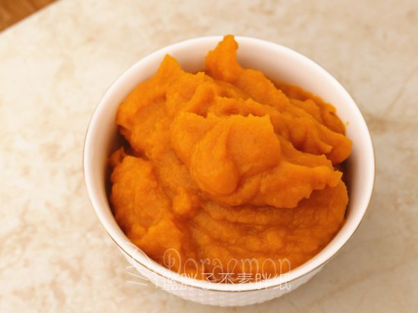 全麦南瓜面包卷