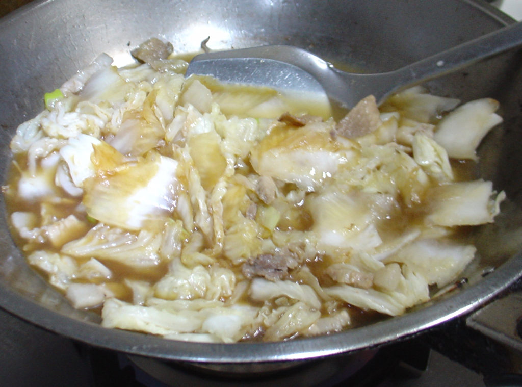 白菜炖山东大粉皮，你知道怎么做吗？