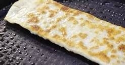 香酥的豆沙薄馅饼