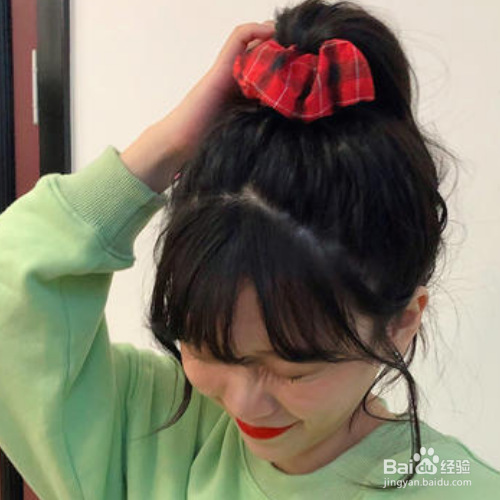 大肠发圈怎么扎好看学生