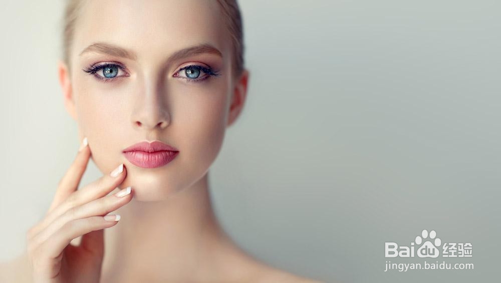 眼睛变大的化妆方法