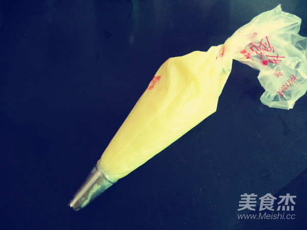 精致西餐-芝士酱红虾意面