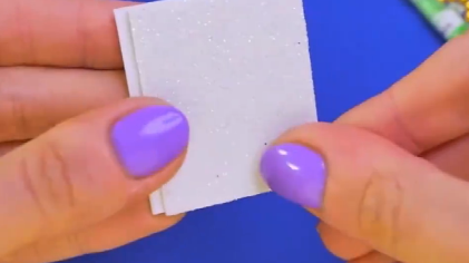 怎么给芭比制作文具本子