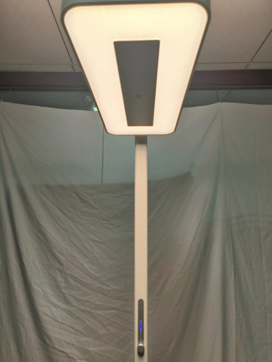 雷士护眼灯好还是孩视宝好？书客、雷士、孩视宝护眼大路灯横评