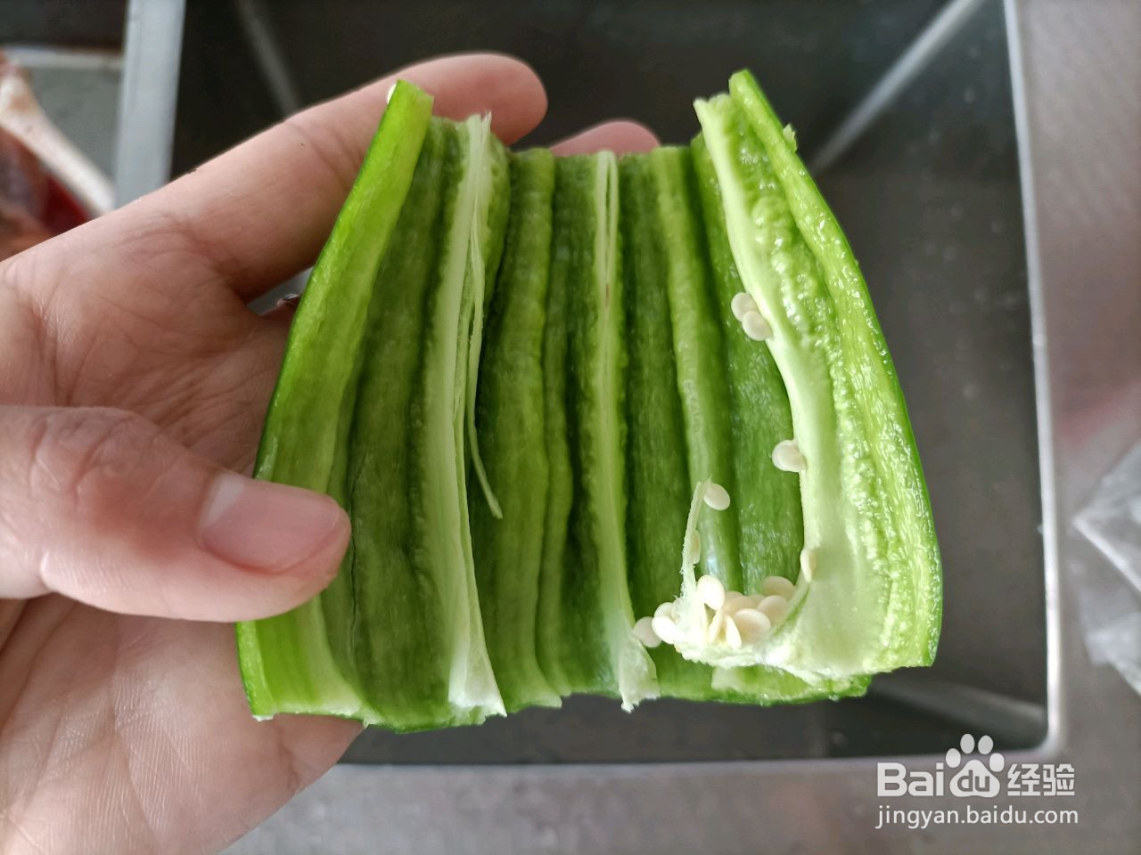 青椒炒河虾的做法