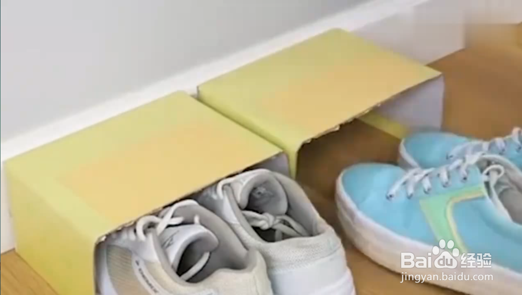 如何用硬纸板和鞋盒制作简单家具?