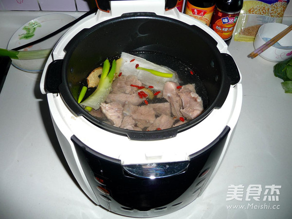 糖醋排骨的做法