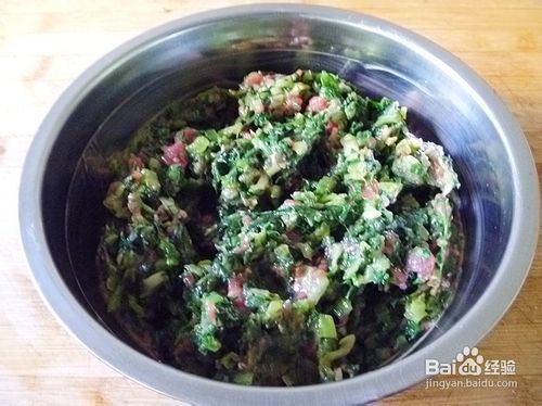 【怡汝私房百变面点】换个花样做煎包---小白菜柳叶煎包