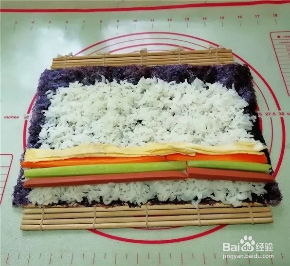 如何制作紫菜包饭
