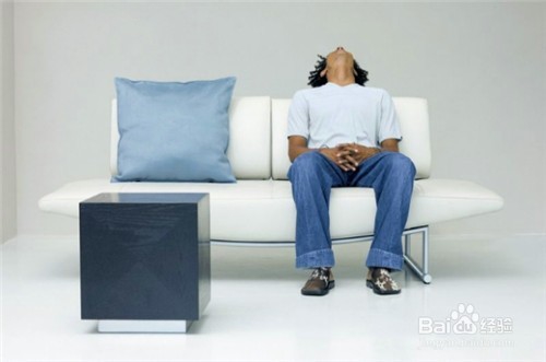 最伤颈椎行为排行榜，中了两条，现在改还来得及